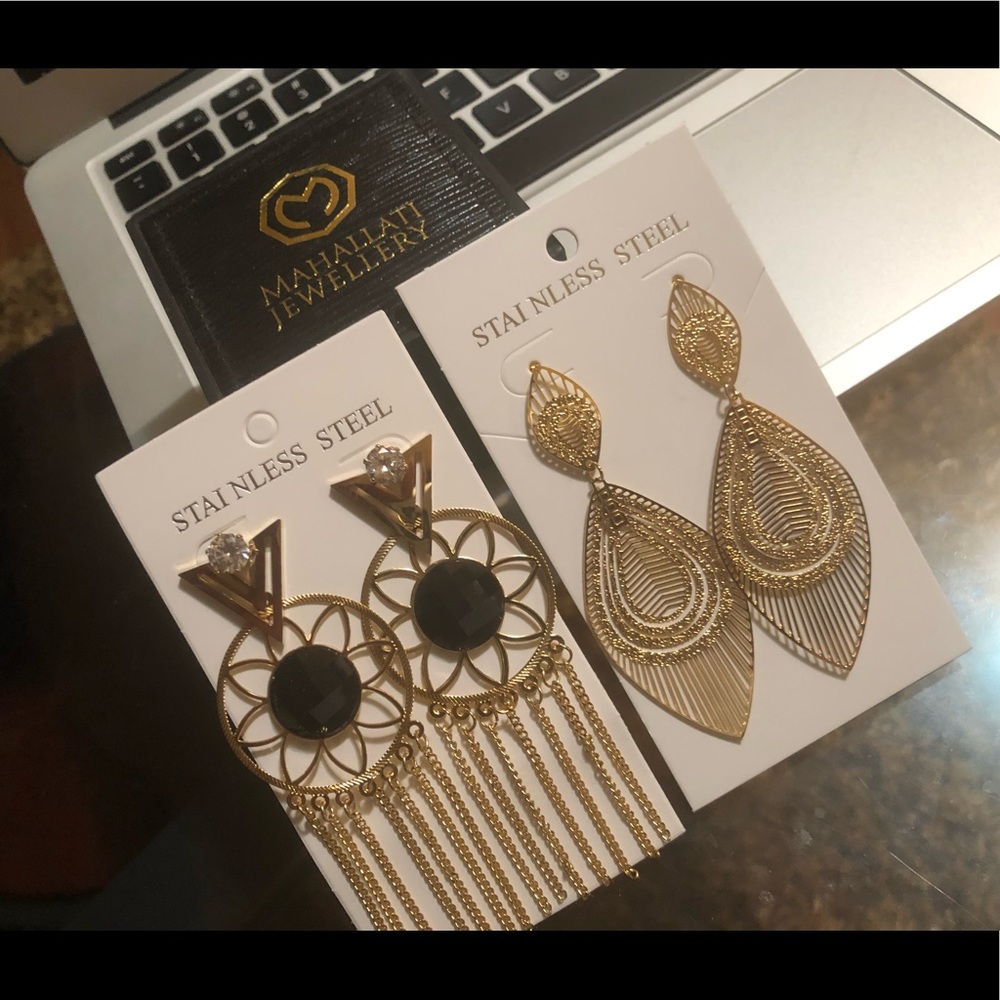 18k gold plated chandelier earrings!!!